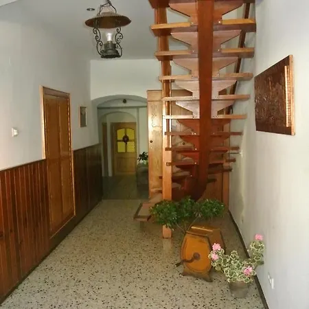 فندق مبيت وإفطار Haus Fischer Nassfeldblick 3*