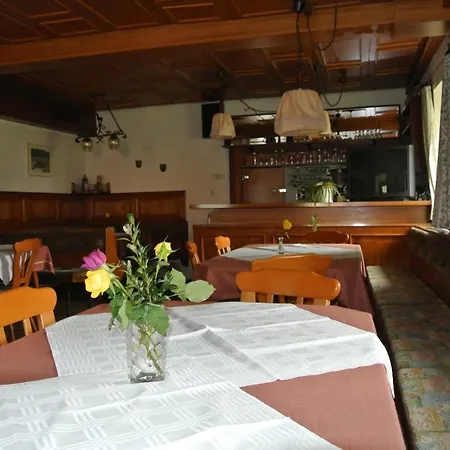 فندق مبيت وإفطار Haus Fischer Nassfeldblick