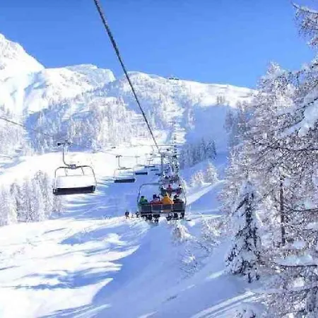 Haus Fischer Nassfeldblick فندق مبيت وإفطار