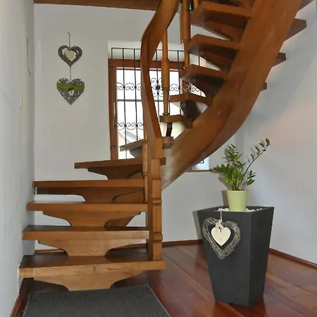 فندق مبيت وإفطار Haus Fischer Nassfeldblick 3*