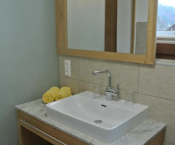 Haus Fischer Nassfeldblick 3*