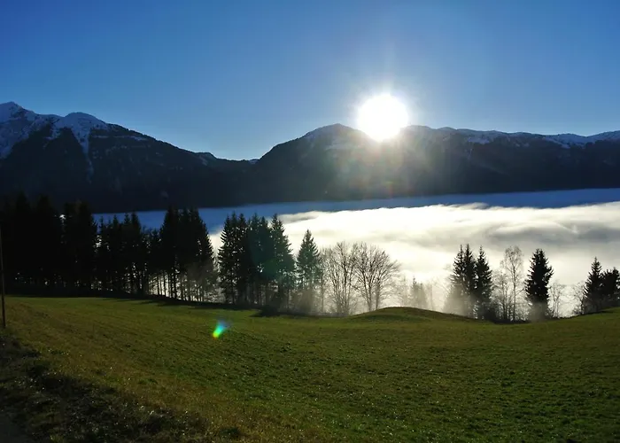 Bed & Breakfast Haus Fischer Nassfeldblick