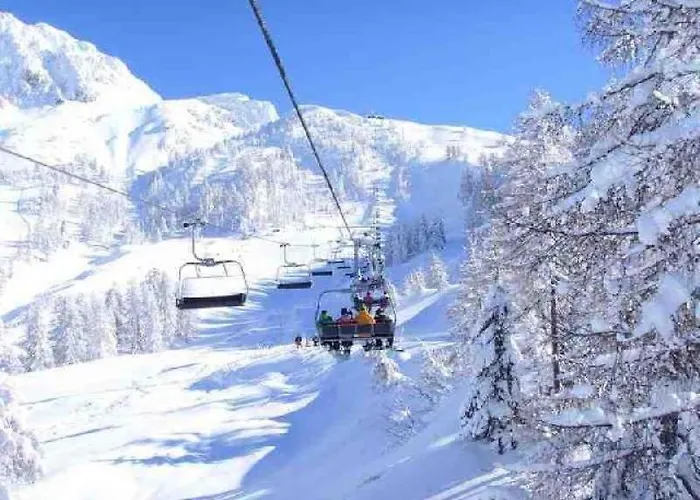 Haus Fischer Nassfeldblick Bed and Breakfast