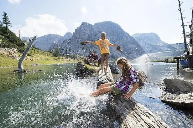 Bed and Breakfast Haus Fischer Nassfeldblick Kirchbach (Carinthia)