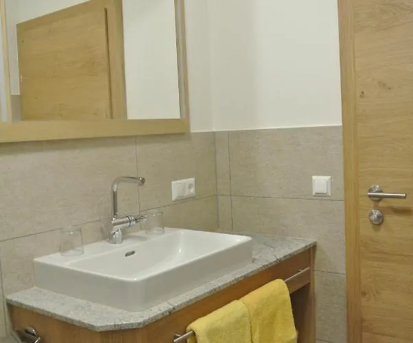 Haus Fischer Nassfeldblick Kirchbach (Carinthia)